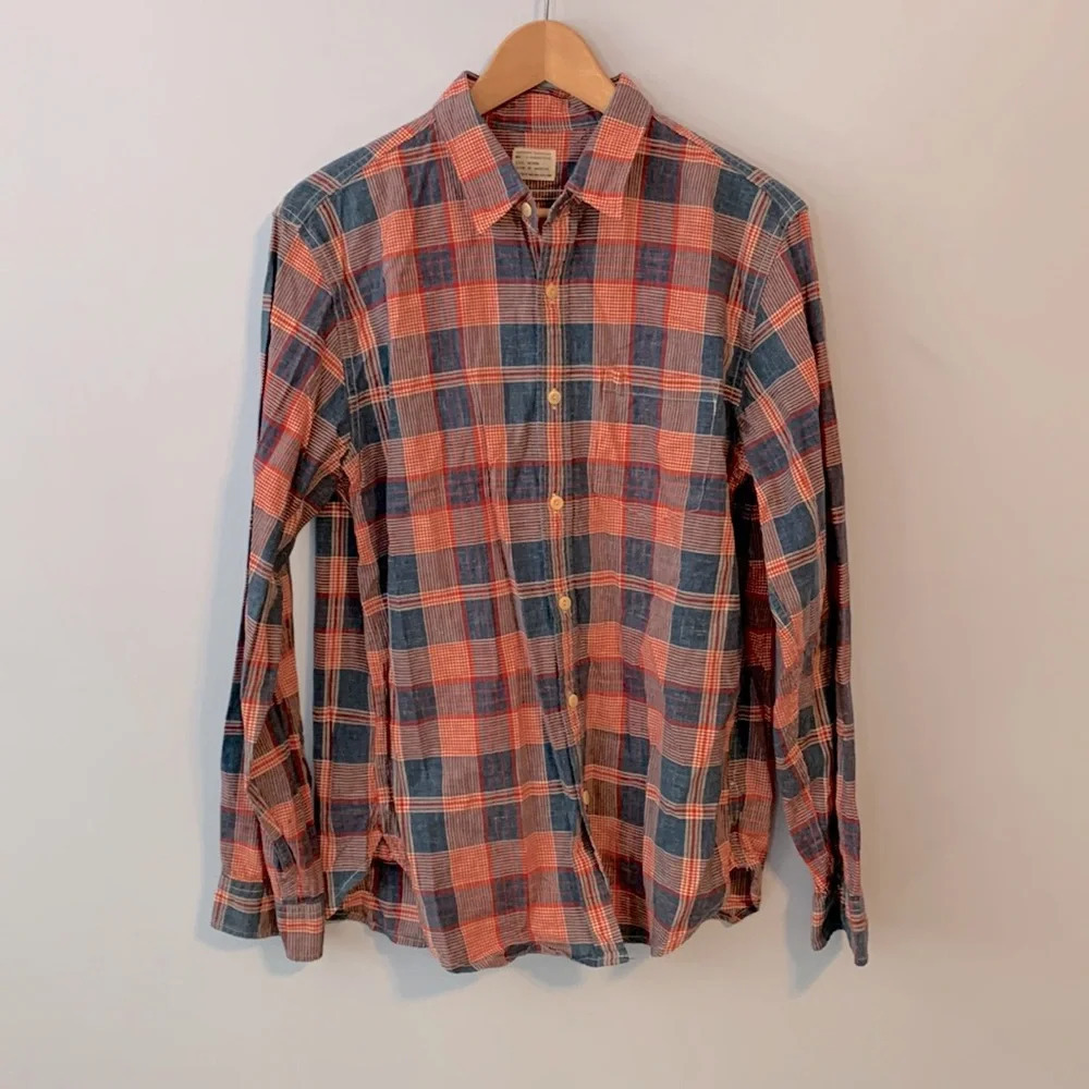 j crew mens size medium red blue plaid casual button down cotton workwear line